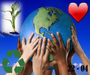 yapboz Dünya Günü, 22 Nisan. Mutlu bir dünya, geri dönüşüm bir dünya ve sevgi ortamı için